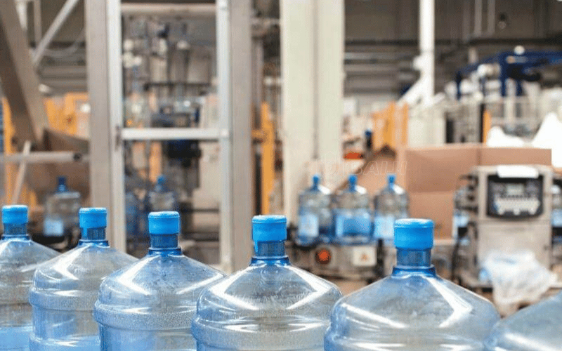 Water Bottle Filling Machine